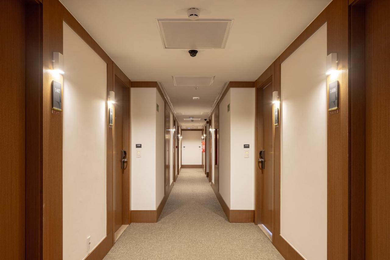Ramada By Wyndham Alvorada Hotel 4*