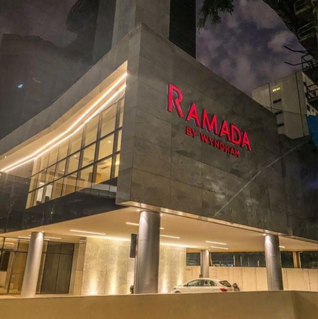 Hotel Ramada By Wyndham Alvorada 4*